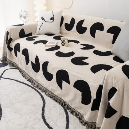 Classic Irregular Circle Throw Blanket for Creative Sofa Cover Ins Household Decor